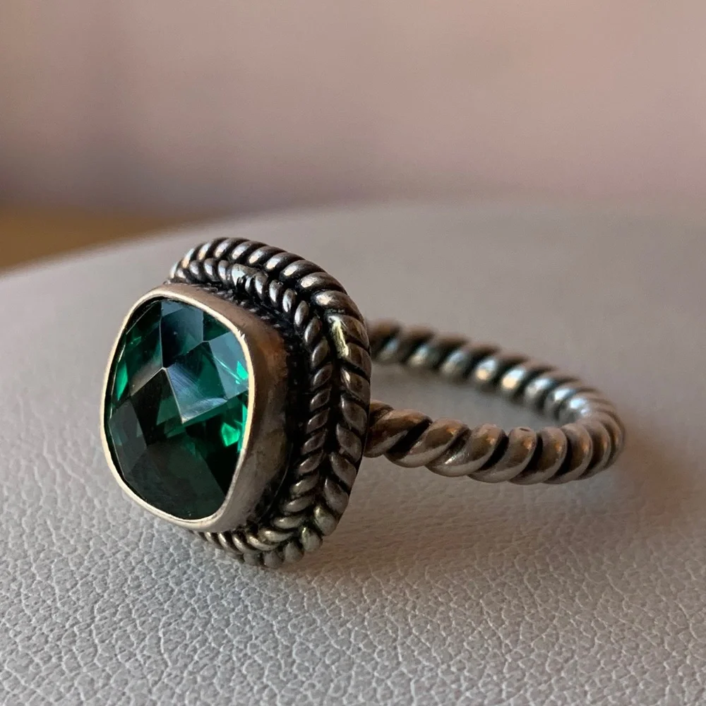 VINTAGE GREEN QUARTZ 925 STERLING SILVER TWISTED CABLE RING